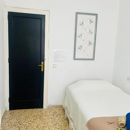 Apartment Habitacion Rustica En Para Una Sola Persona En Casa Familiar